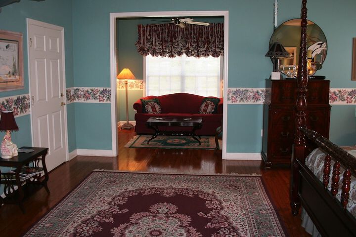 Room 46 of 84