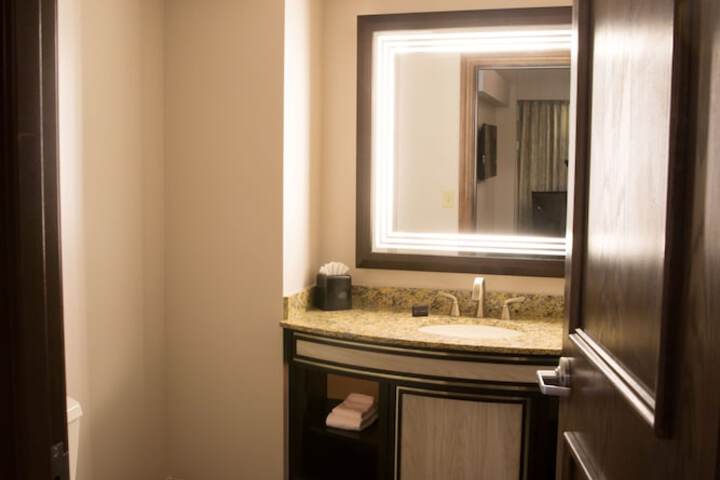 Room 49 of 85