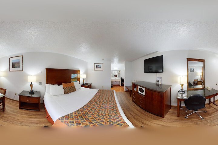 Room 27 of 34