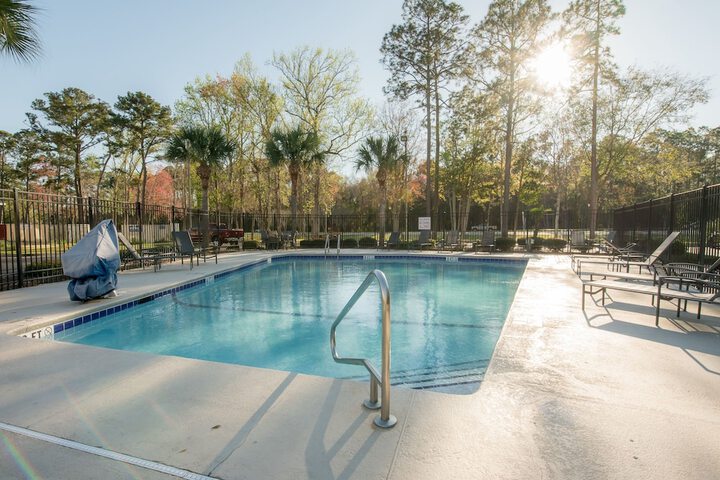 Pool 5 of 32