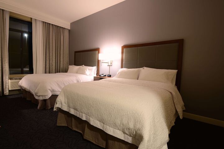 Room 15 of 35