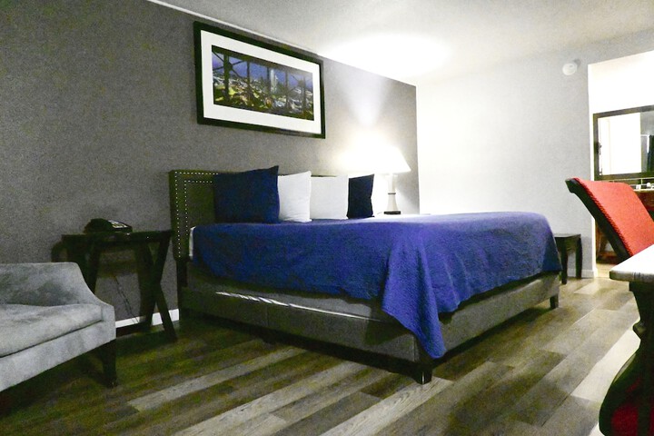 Room 34 of 87