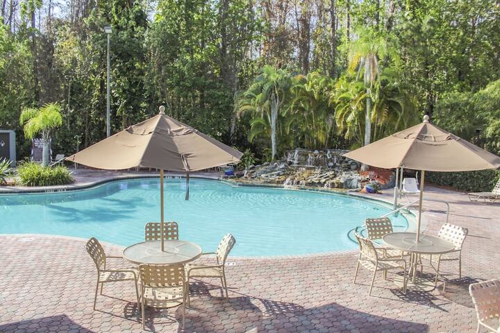 Pool 6 of 32