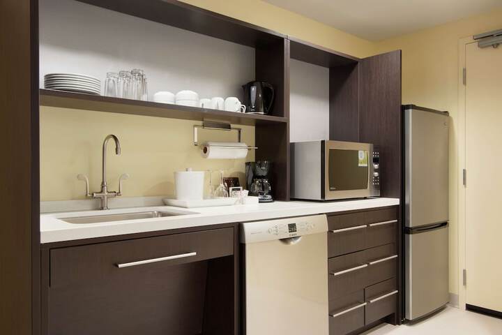 Home2 Suites by Hilton Fort St. John