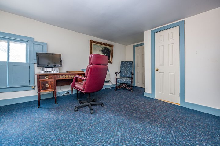 Wayside Inn