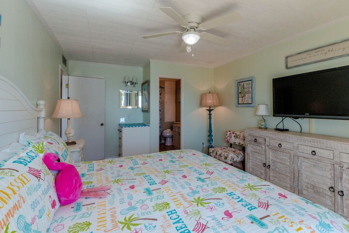 Room 18 of 36