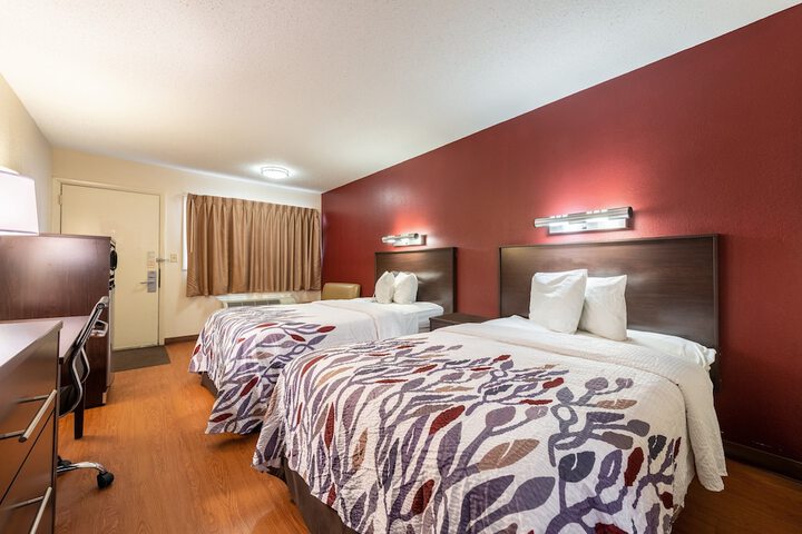 Room 11 of 30