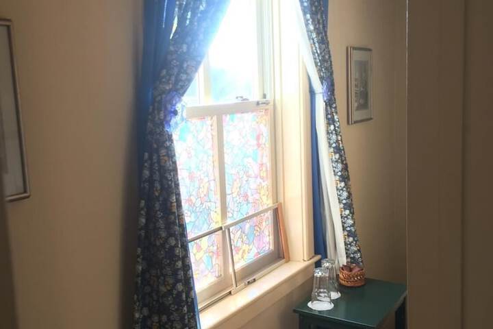 Room 16 of 42