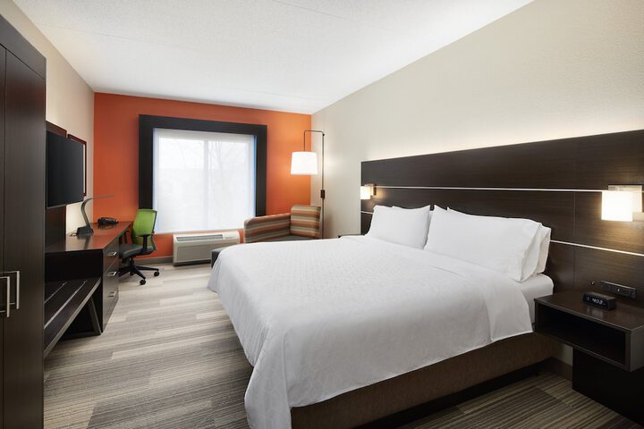 Holiday Inn Express & Suites Seymour by IHG