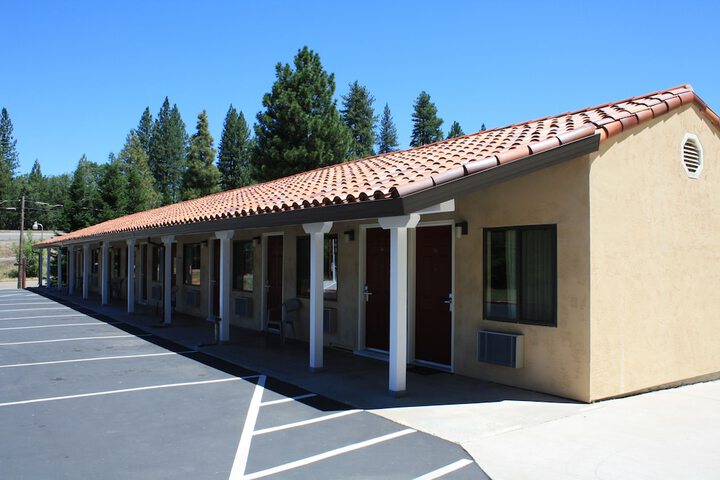 Hotel 3 of 24