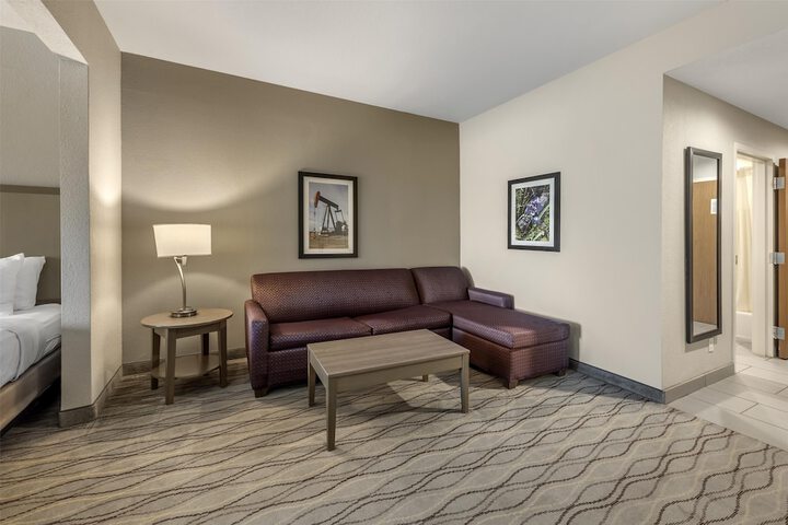 Best Western Plus Pauls Valley