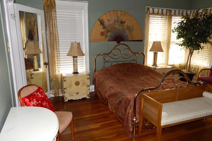 Room 22 of 36