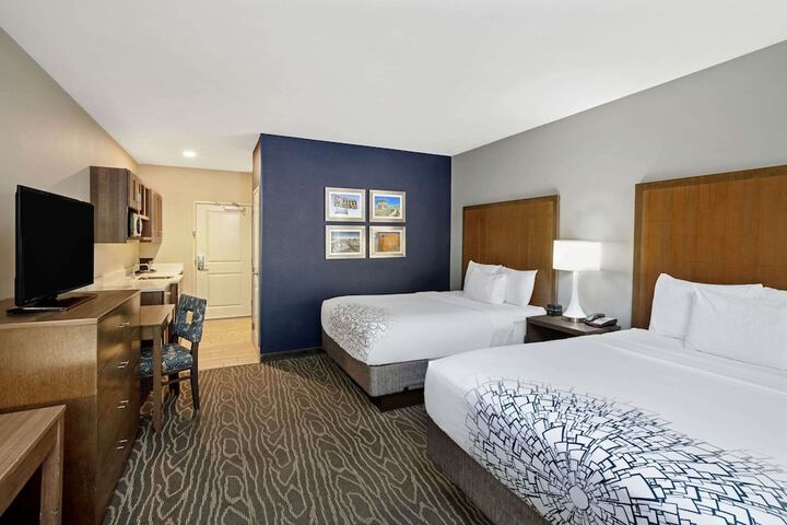 Room 10 of 44