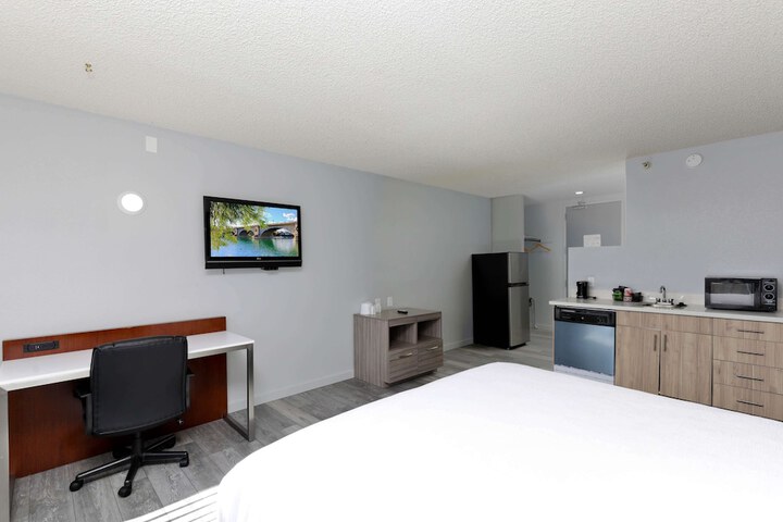 Room 21 of 47