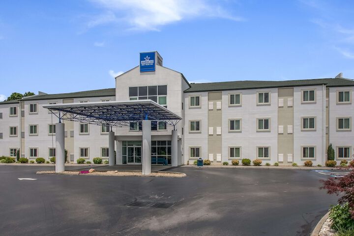 Hotel 2 of 28