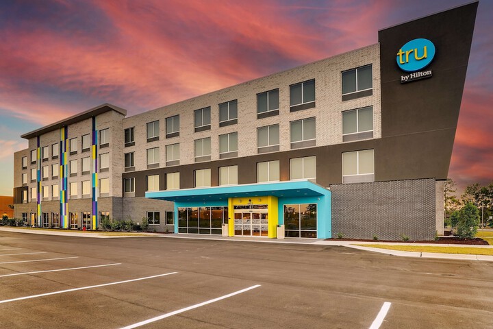 Hotel 11 of 45