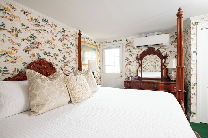 Room 39 of 156