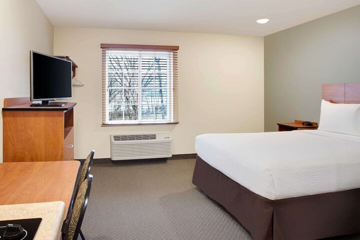 Room 17 of 22