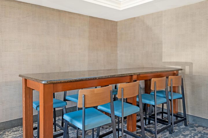 Best Western Plus Glen Allen Inn