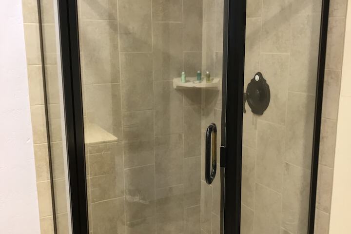 Room 12 of 65