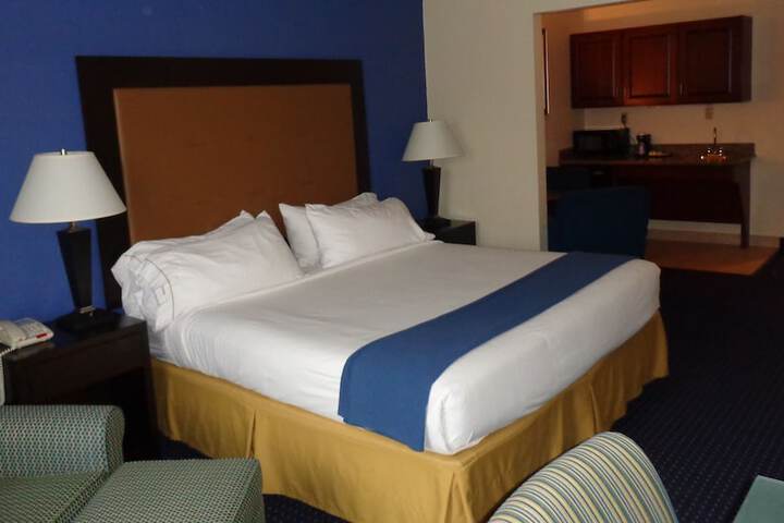 Room 14 of 52