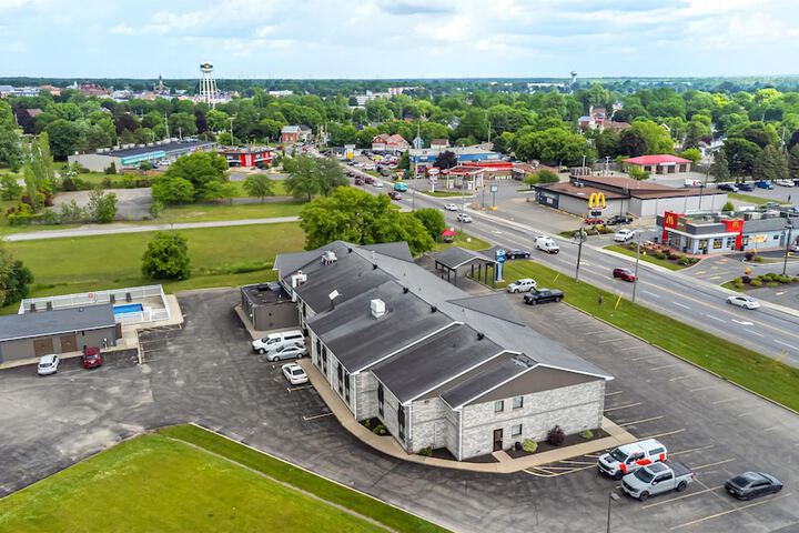 Best Western Smiths Falls Hotel
