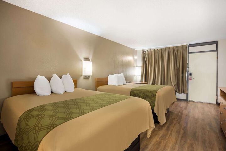Room 20 of 36