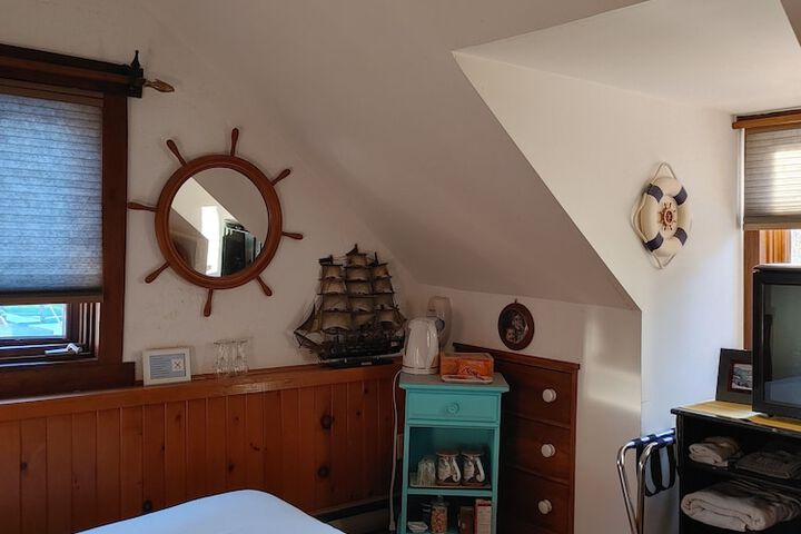 Room 15 of 45