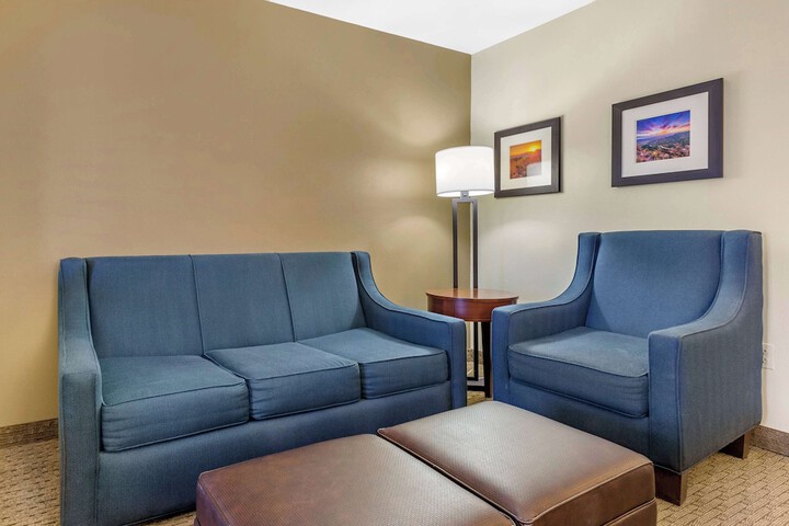 Room 9 of 22