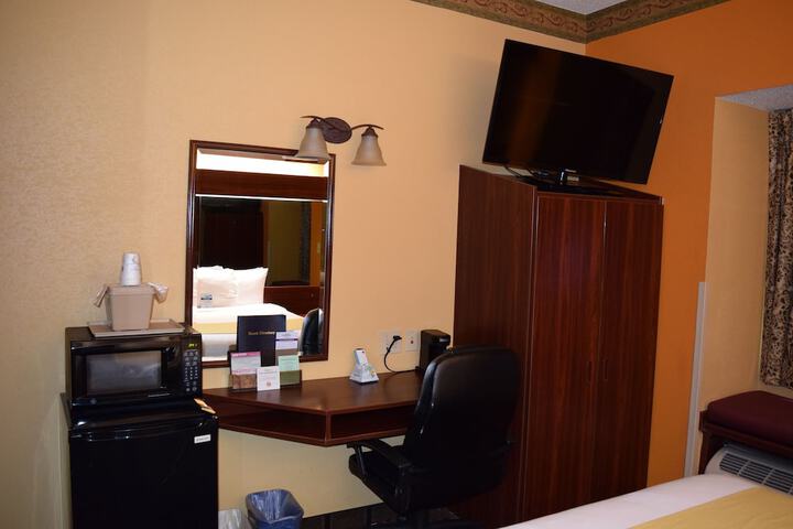 Room 31 of 43