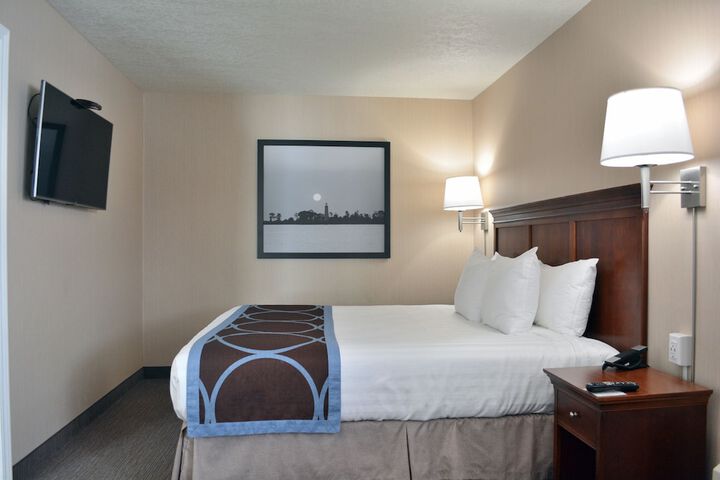 Room 21 of 45