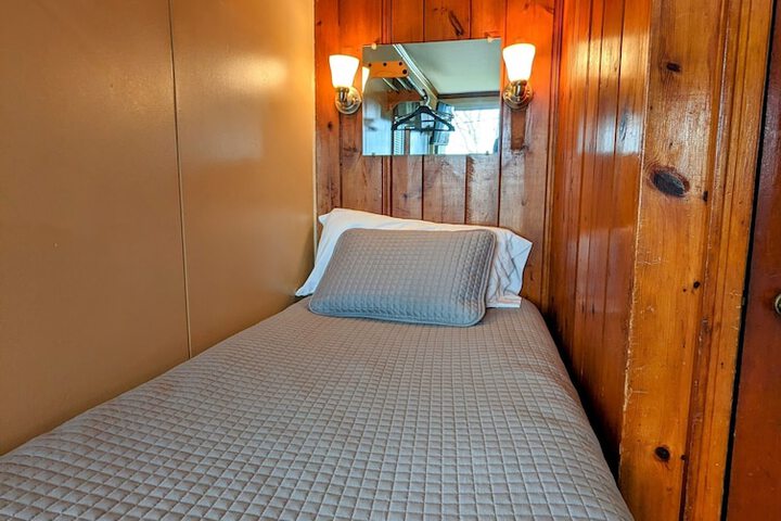 Room 124 of 140