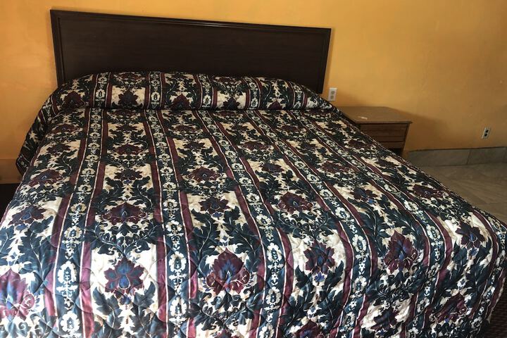 Room 22 of 27