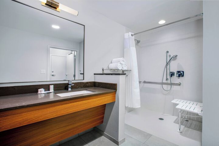 Fairfield Inn & Suites by Marriott Harrisburg West / Mechanicsburg