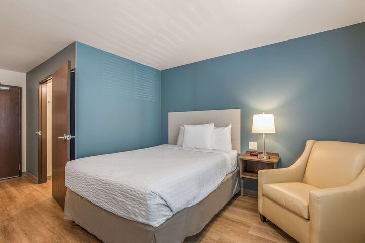 Room 18 of 30