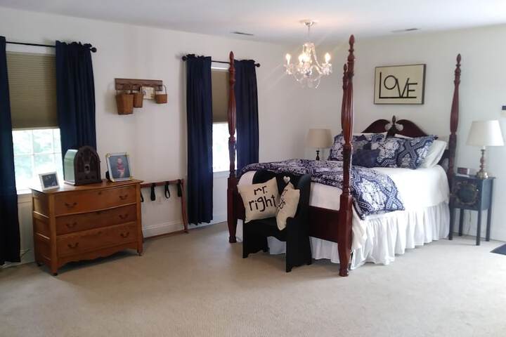 Room 12 of 29