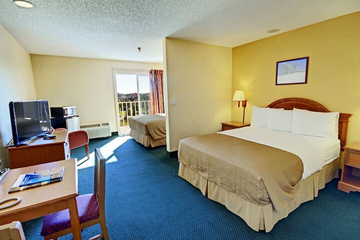 Room 35 of 41