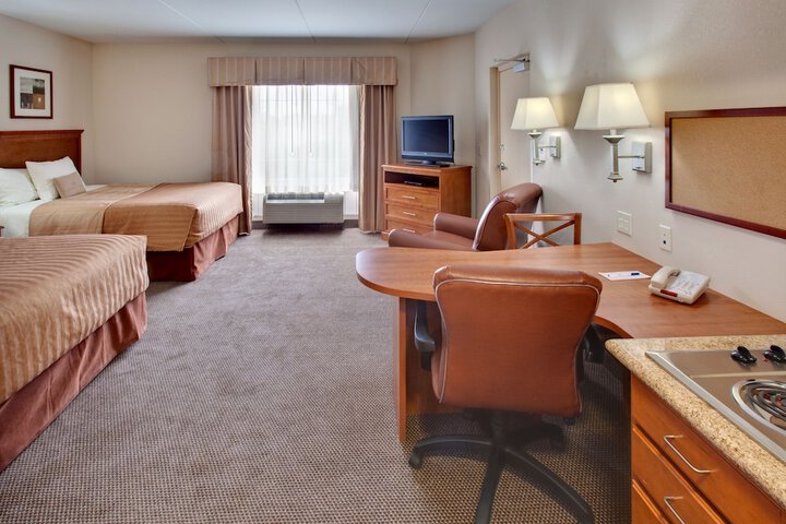 Room 10 of 17