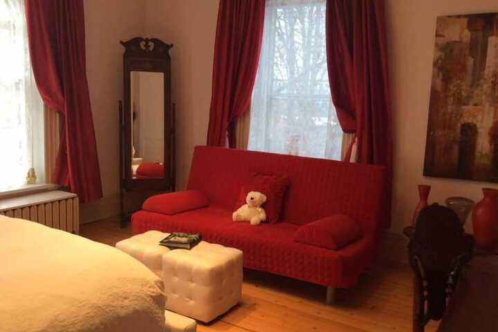 Ile De Garde B & B