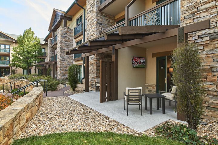Terrace/Patio 33 of 44
