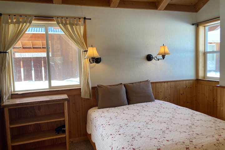 Room 111 of 210