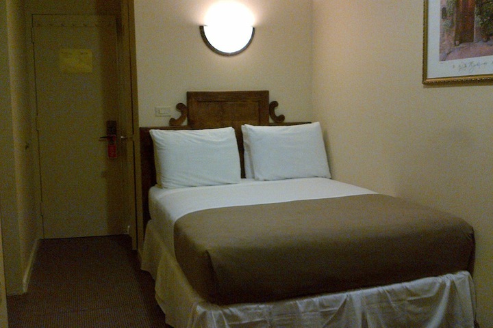 Room 35 of 37