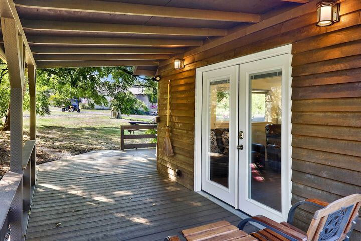 Cozy Ferndale Studio on 20-acre Working Farm!