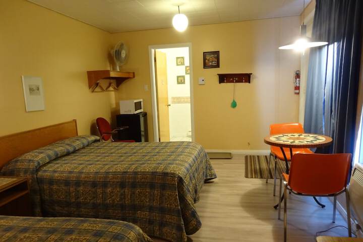 Room 18 of 46