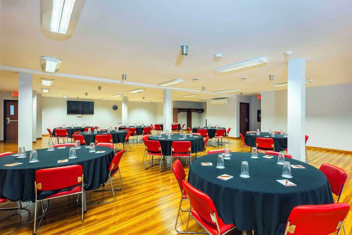 Les Suites de Laviolette an Ascend Collection Hotel
