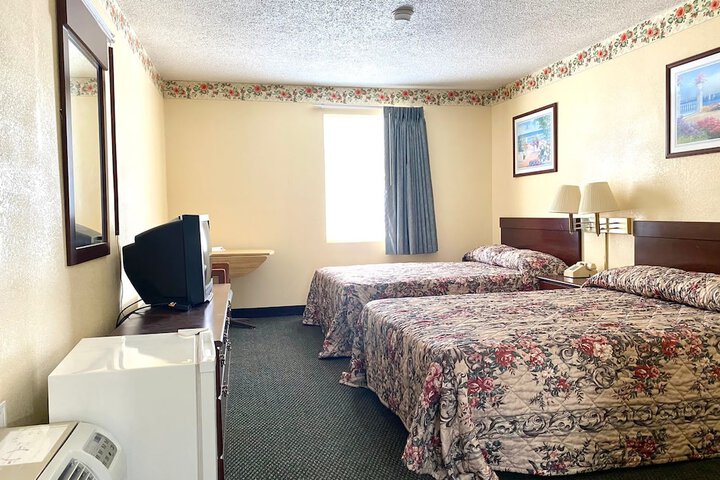 Room 10 of 10