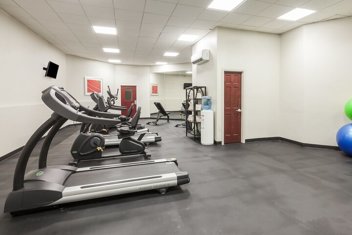 Holiday Inn Hotel & Suites Oklahoma City North by IHG