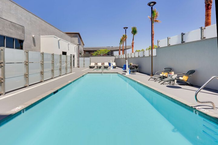 Hampton Inn by Hilton Irvine Spectrum / Lake Forest