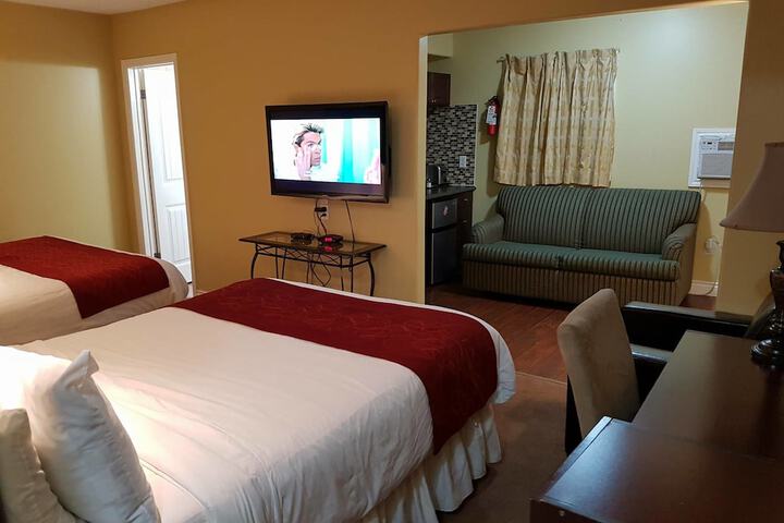 Room 27 of 52