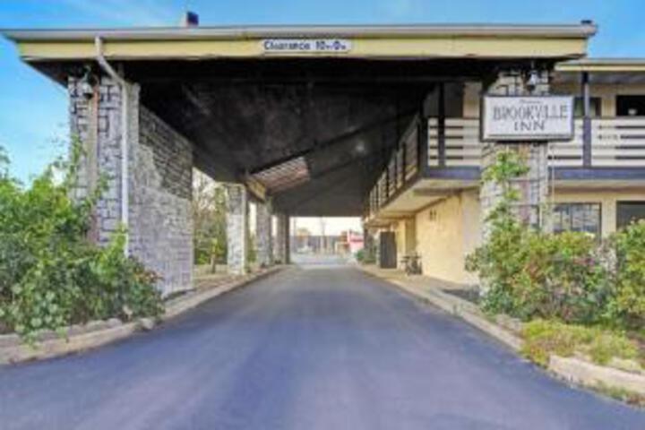 Brookville Inn